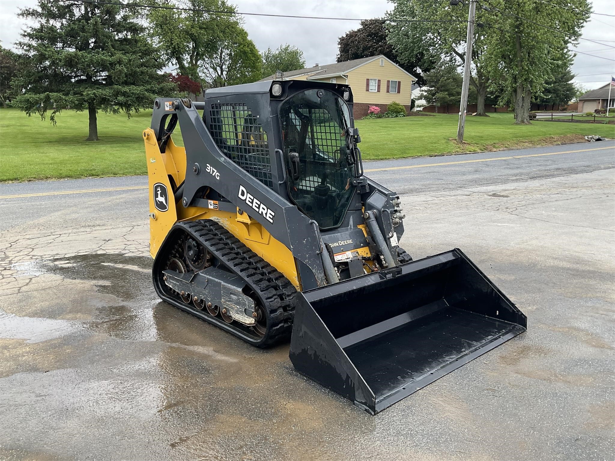 2020 John Deere 317G