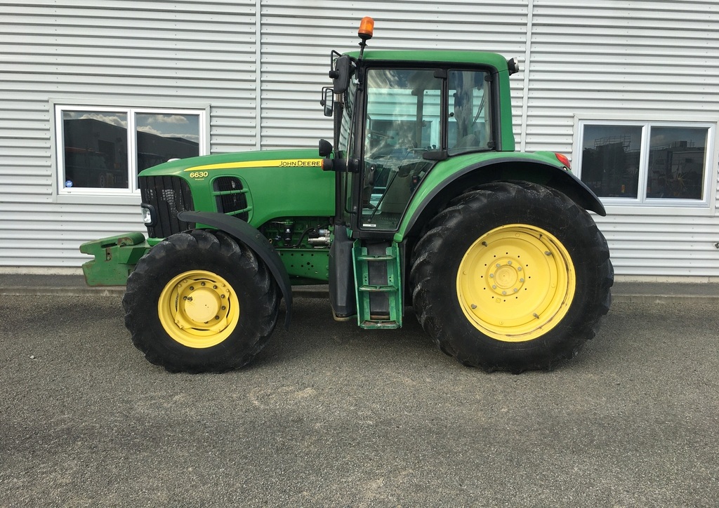 2008 John Deere 6630