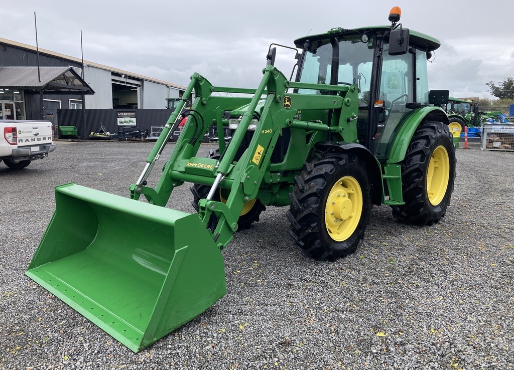 2020 John Deere 5093E