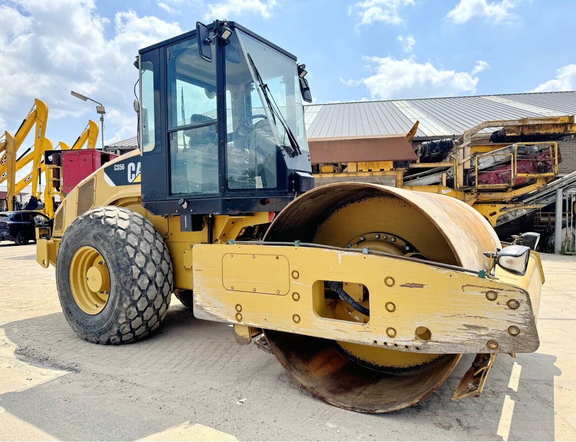 2012 Caterpillar CS56