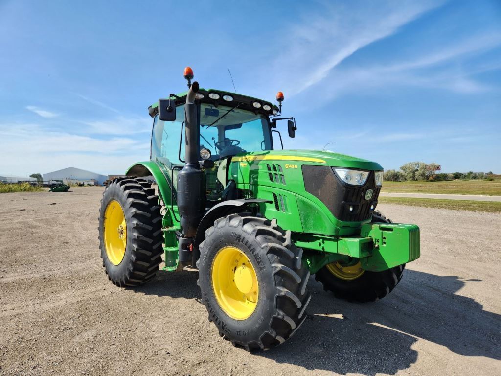 2015 John Deere 6145R
